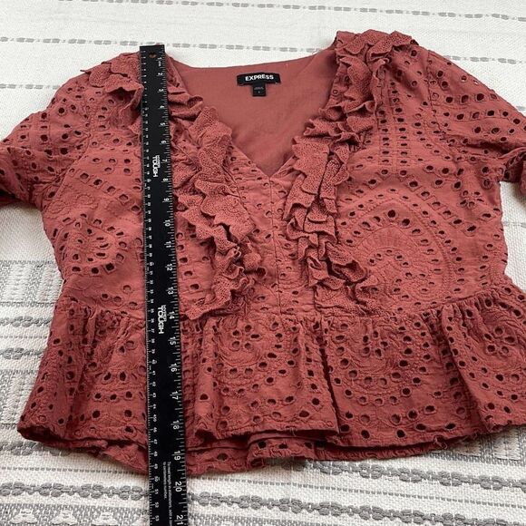 Express Blouse Womens Small Long Sleeve Ruffle V Neck Peplum Eyelet Top Pink - Picture 9 of 13